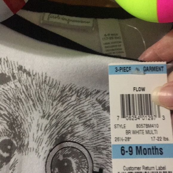 3piece 6-9months outfit🤑 - Picture 4 of 4